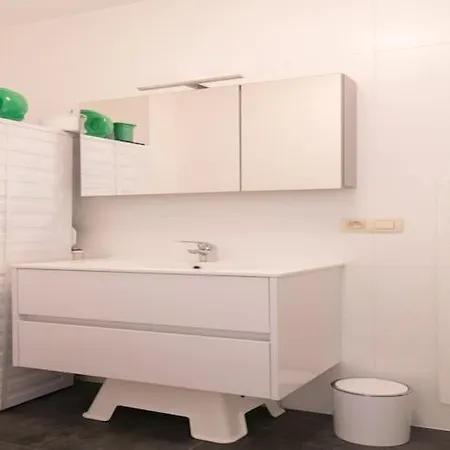 Apartmán In Near The *